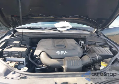 2013 Jeep Grand Cherokee Laredo из США, поврежденный, VIN 1C4RJFAGXDC542102